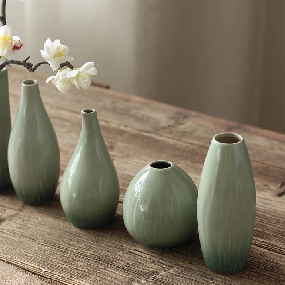 Celeste Ceramic Vase – Minimalist Nordic Living Room & Dining Table Decor
