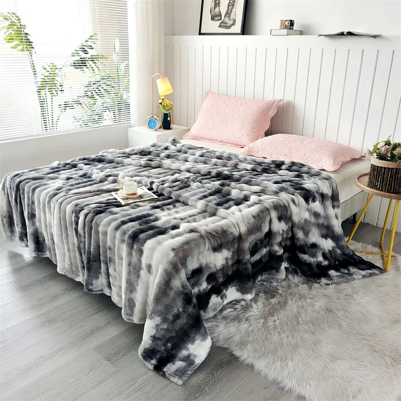 Gradient Bubble Fleece Throw Blanket – Soft Plush Faux Rabbit Fur