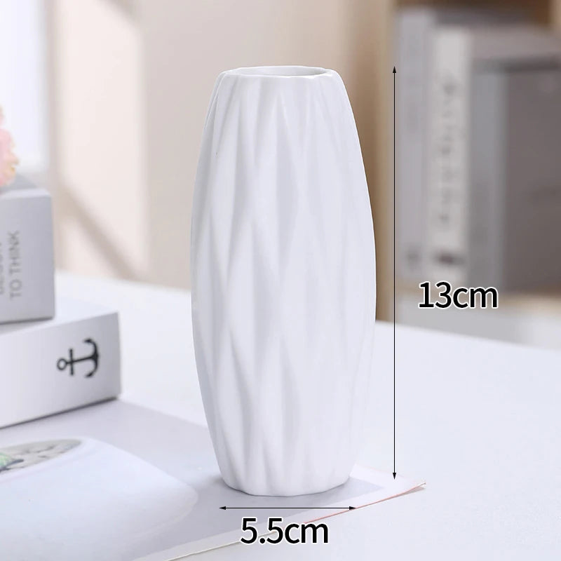 White Ceramic Bud Vase Nordic Minimalist Home Decor