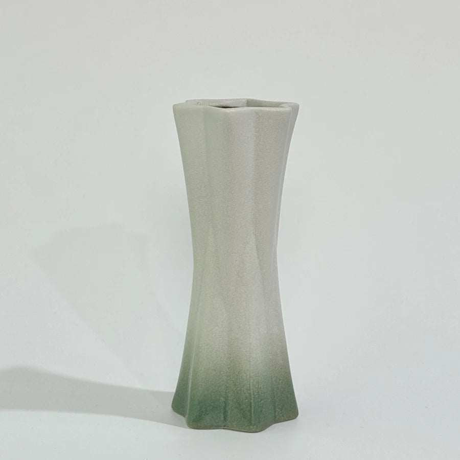 Celeste Ceramic Vase – Minimalist Nordic Living Room & Dining Table Decor