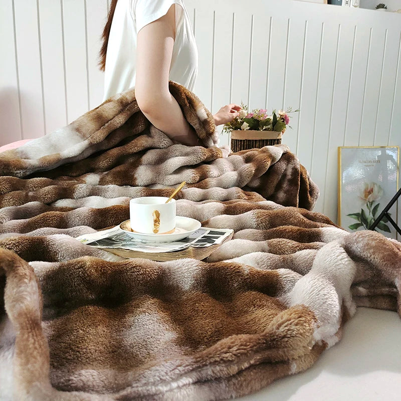Gradient Bubble Fleece Throw Blanket – Soft Plush Faux Rabbit Fur
