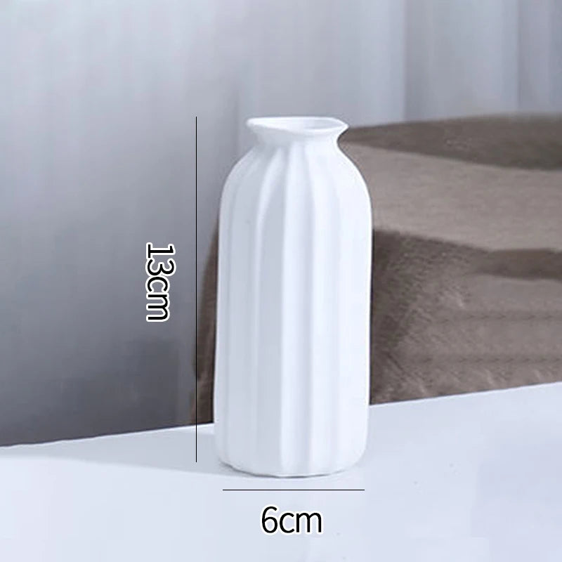 White Ceramic Bud Vase Nordic Minimalist Home Decor