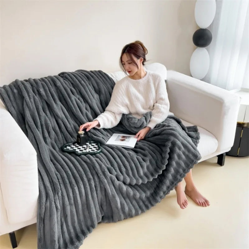 Faux Rabbit Fur Throw Blanket | Thick Plush Fleece Sofa Blanket