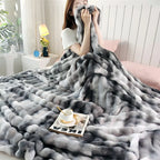 Gradient Bubble Fleece Throw Blanket – Soft Plush Faux Rabbit Fur