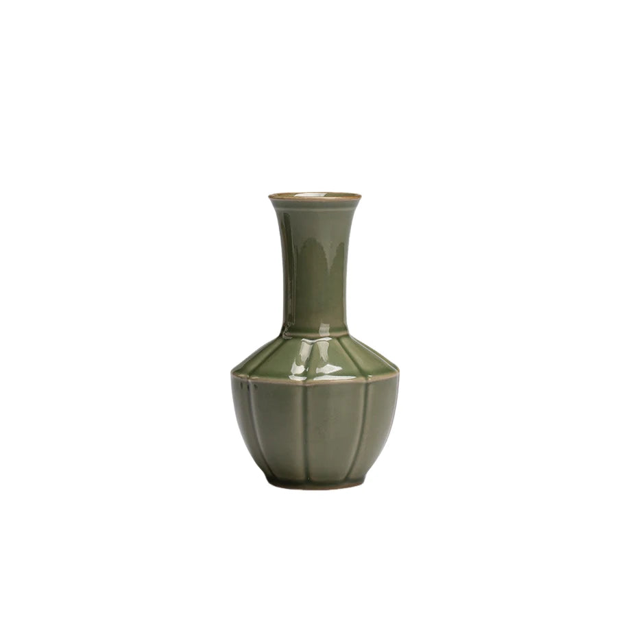 Celeste Ceramic Vase – Minimalist Nordic Living Room & Dining Table Decor