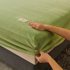 Velvet Fitted Sheet Non-Slip Soft Warm Thick Mattress Cover with Deep Elastic