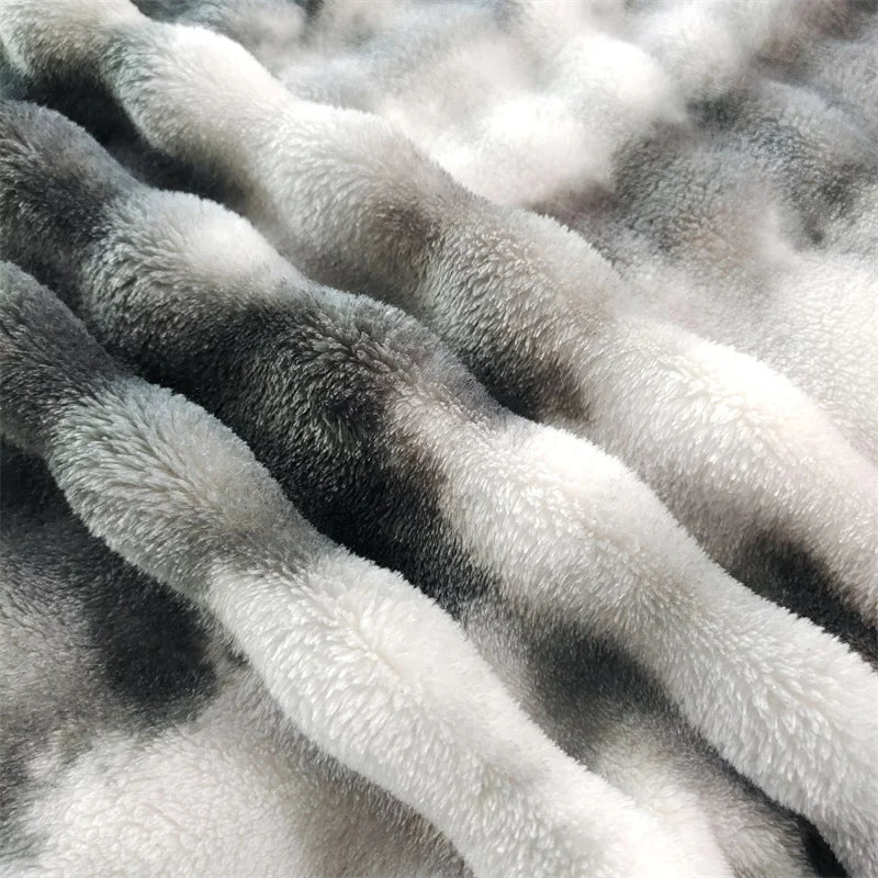Gradient Bubble Fleece Throw Blanket – Soft Plush Faux Rabbit Fur