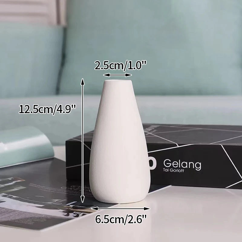 White Nordic Ceramic Vase for Dried Flowers and Home Decor